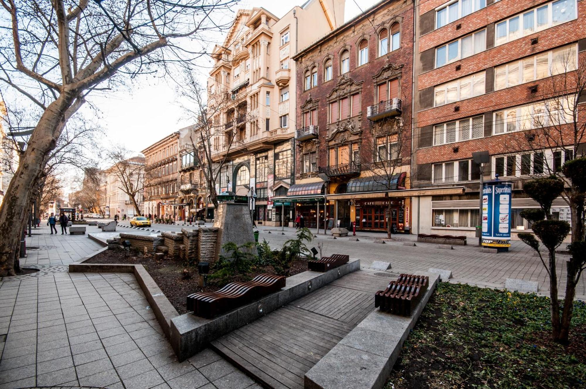 Peppers Apartments - Downtown Будапеща Екстериор снимка