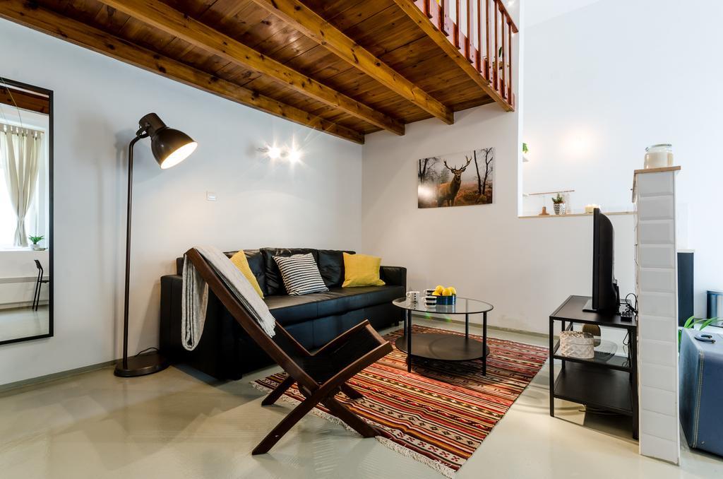 Peppers Apartments - Downtown Будапеща Екстериор снимка
