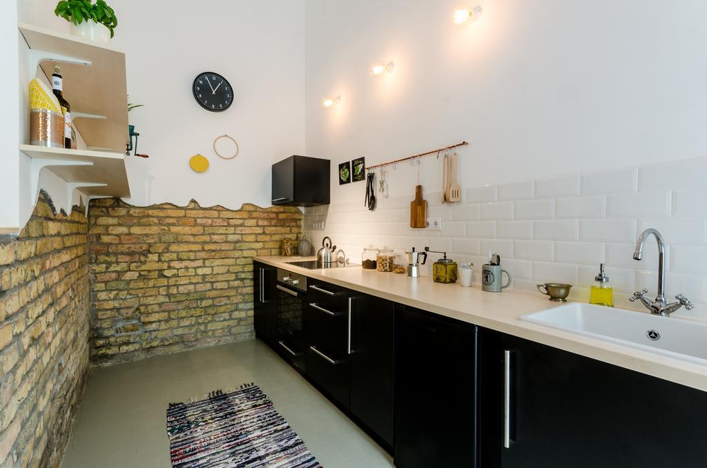 Peppers Apartments - Downtown Будапеща Екстериор снимка
