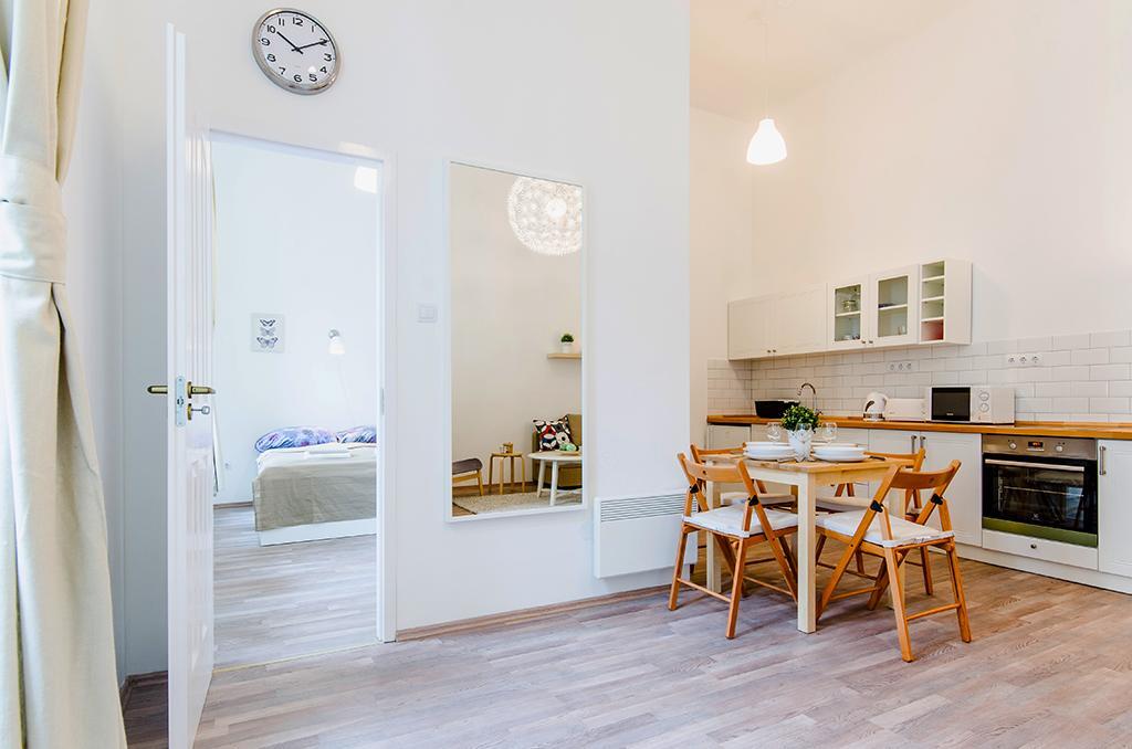 Peppers Apartments - Downtown Будапеща Екстериор снимка