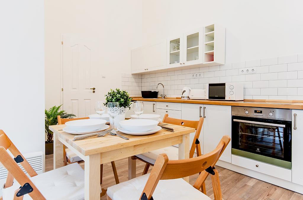 Peppers Apartments - Downtown Будапеща Екстериор снимка